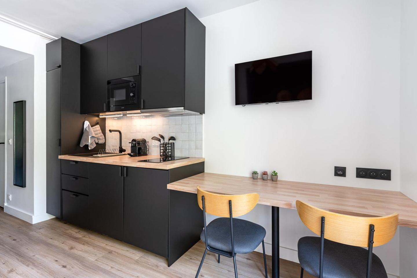 Appartamento Renove Avec Balcon Pres Des Champs-elysees *